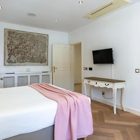 Goya 5 Bedrooms Apartman San Antonio
